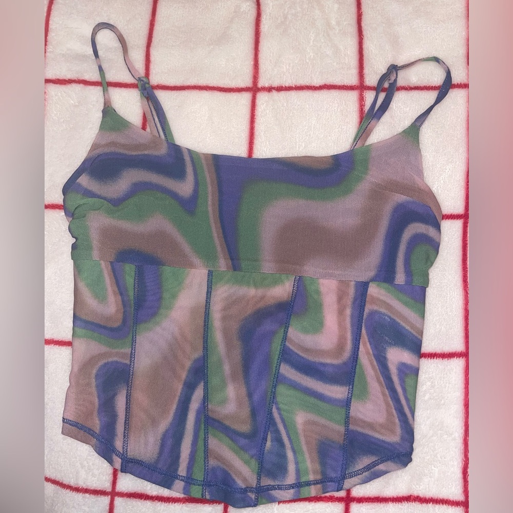 UO top size M
